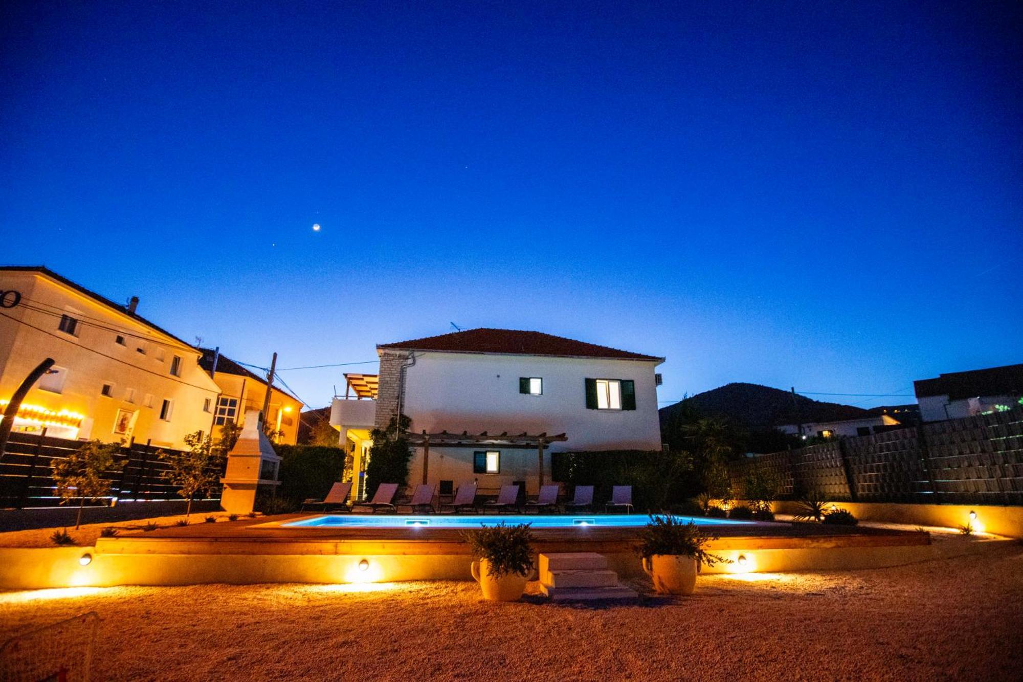 Apartment Laura Trogir Exterior foto