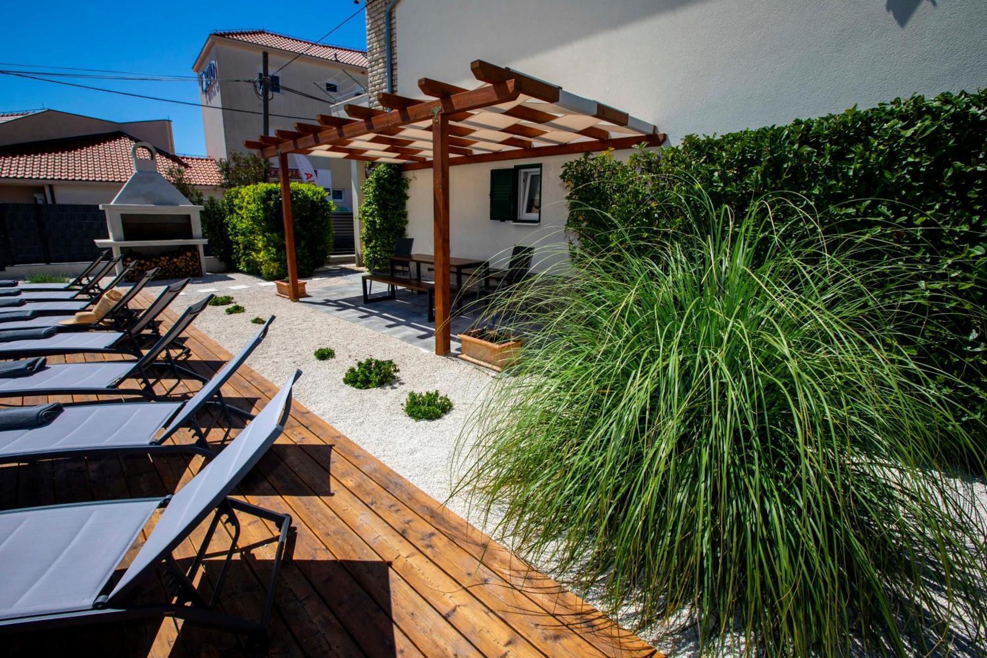 Apartment Laura Trogir Exterior foto